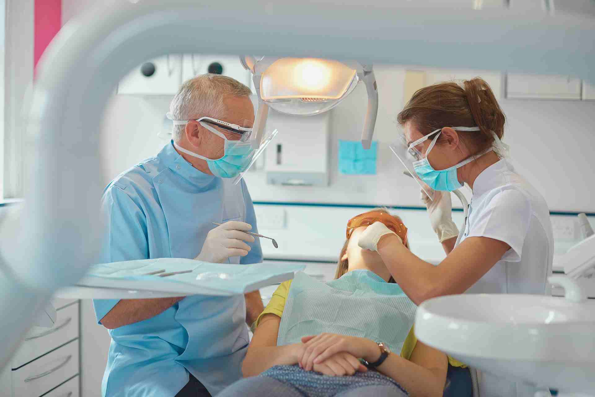 Dentist in Holtville, CA